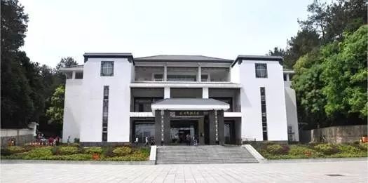 长沙三珍虎园、杨开慧故居一日游